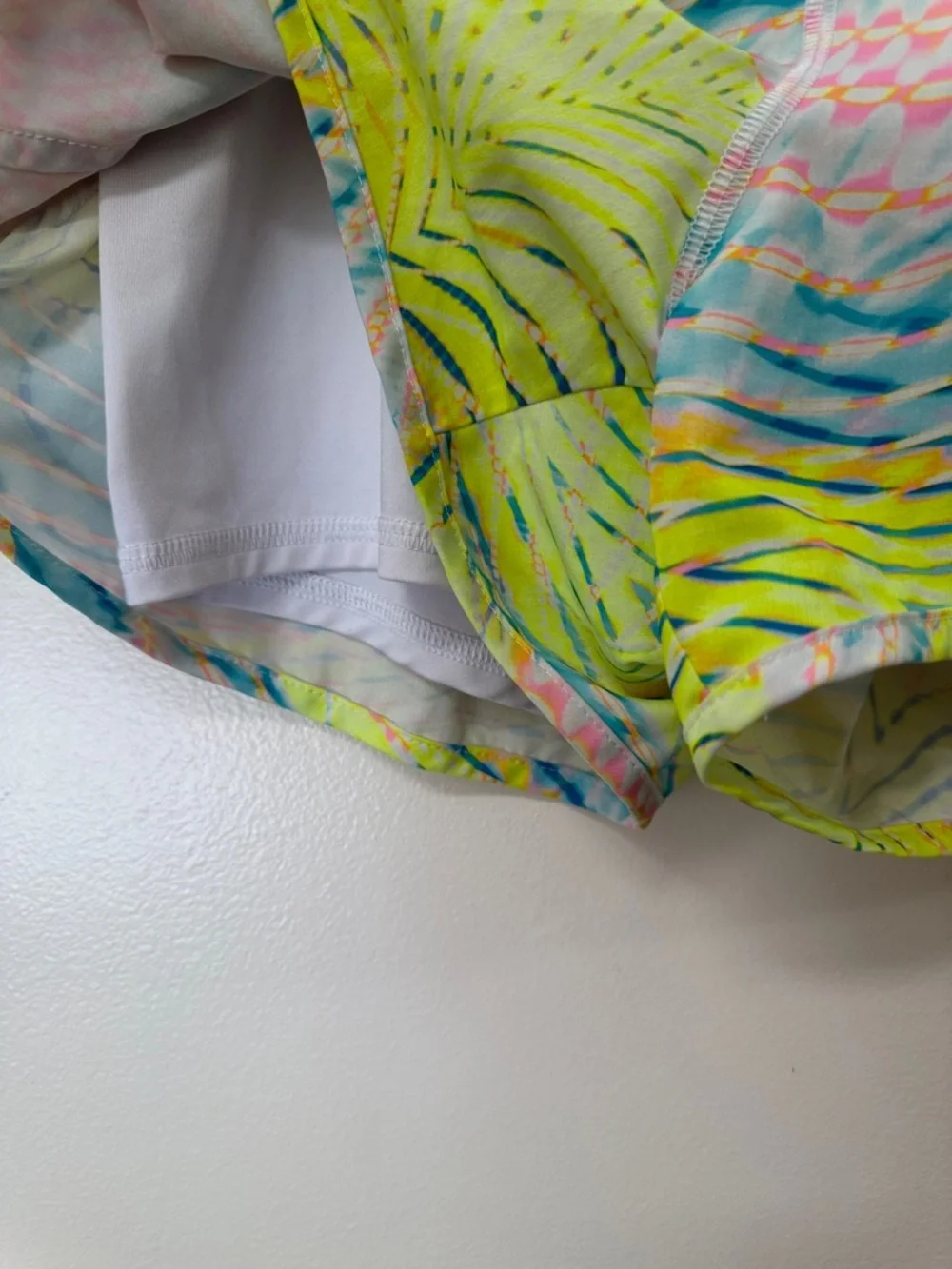 Women’s Neon Wave Printed Athletic Shorts - Picture 4 of 8